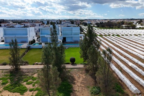 5 bedrooms Villa in Paralimni, Ammochostos,  No. 36073 16