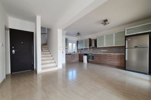 Дуплекс с 2 спальнями в Пареклисия, Лимасол, № 54208 2