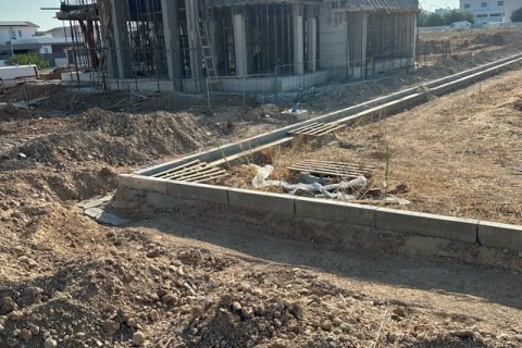 Земельный участок 658м2 в Агиос Николаос, Пафос,  № 40075 2