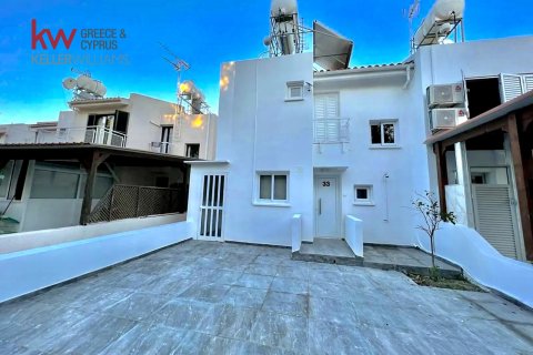 2 bedrooms Townhouse in Oroklini, Larnaka,  No. 40076 11