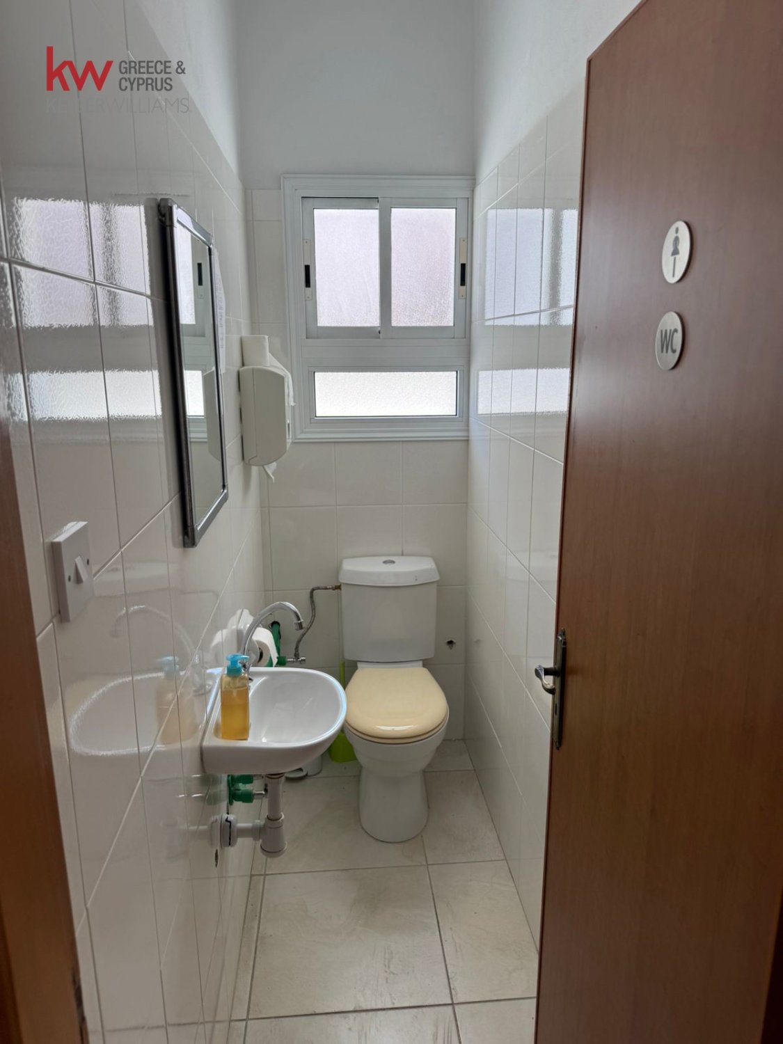 8 habitaciones Oficina en Limassol, Chipre No. 40077