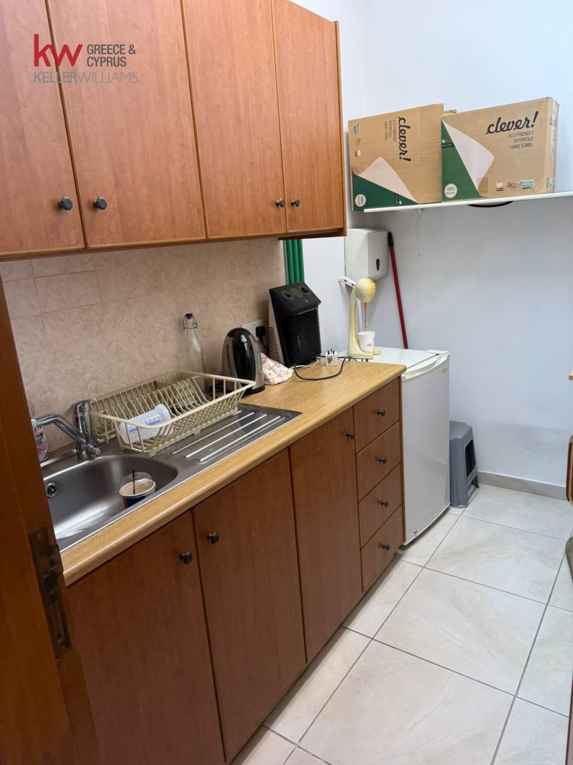 8 habitaciones Oficina en Limassol, Chipre No. 40077