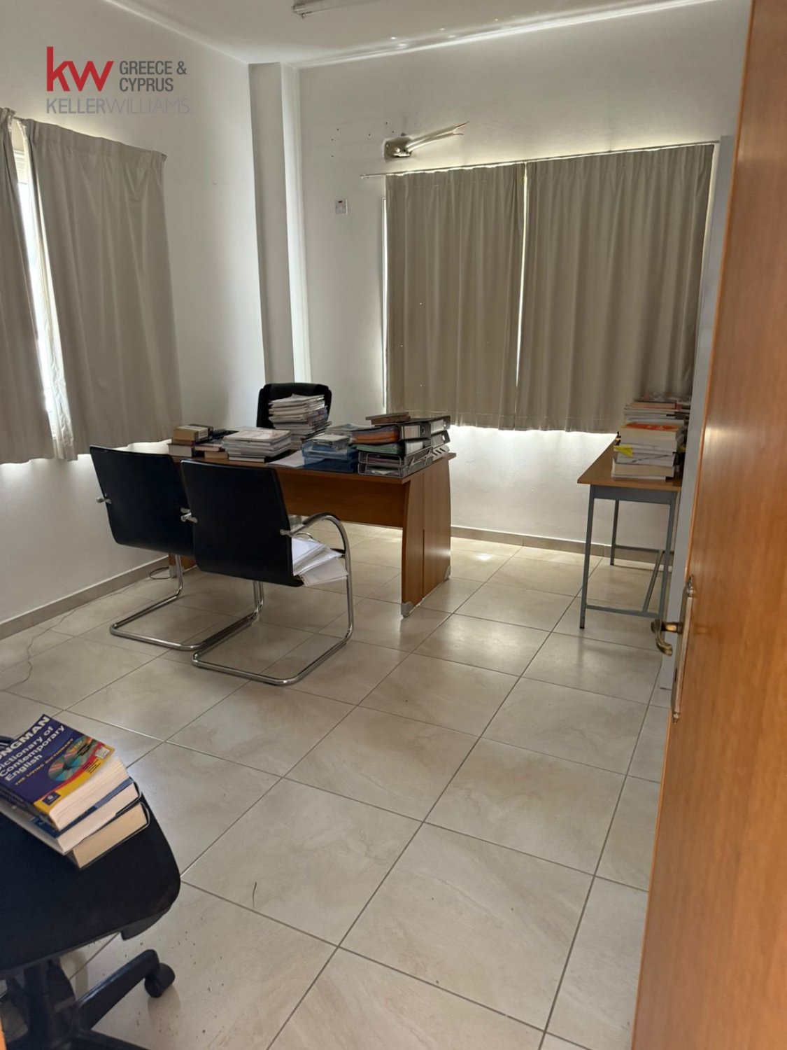 8 habitaciones Oficina en Limassol, Chipre No. 40077