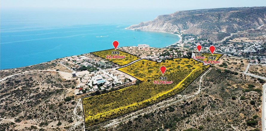 Land in Pissouri, Limassol, No. 39092