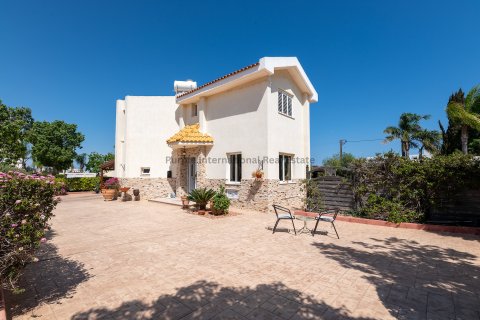3 bedrooms Villa in Protaras, Ammochostos,  No. 39094 5