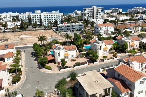 3 bedrooms Villa in Protaras, Ammochostos,  No. 39094 25