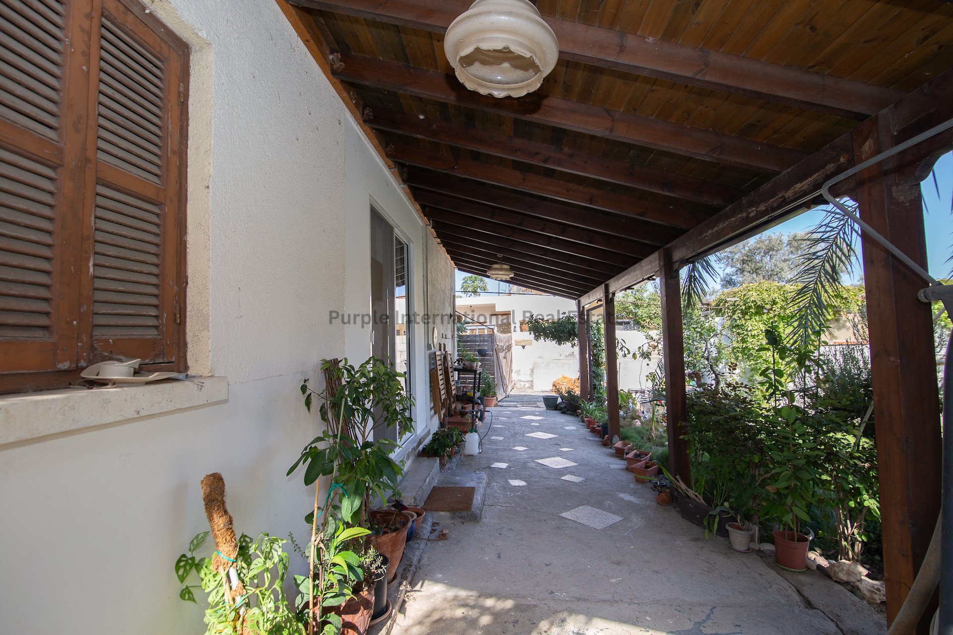3 bedrooms Bungalow in Meneou, Larnaka, Cyprus No. 39095