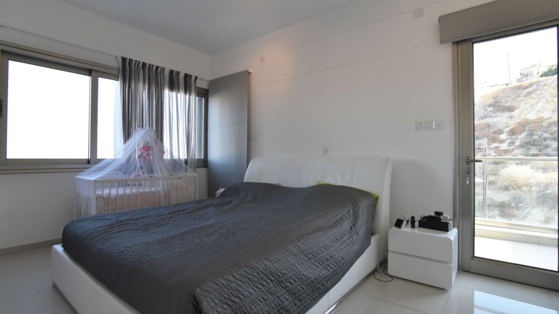 4 bedrooms Villa in Limassol, Cyprus No. 25713