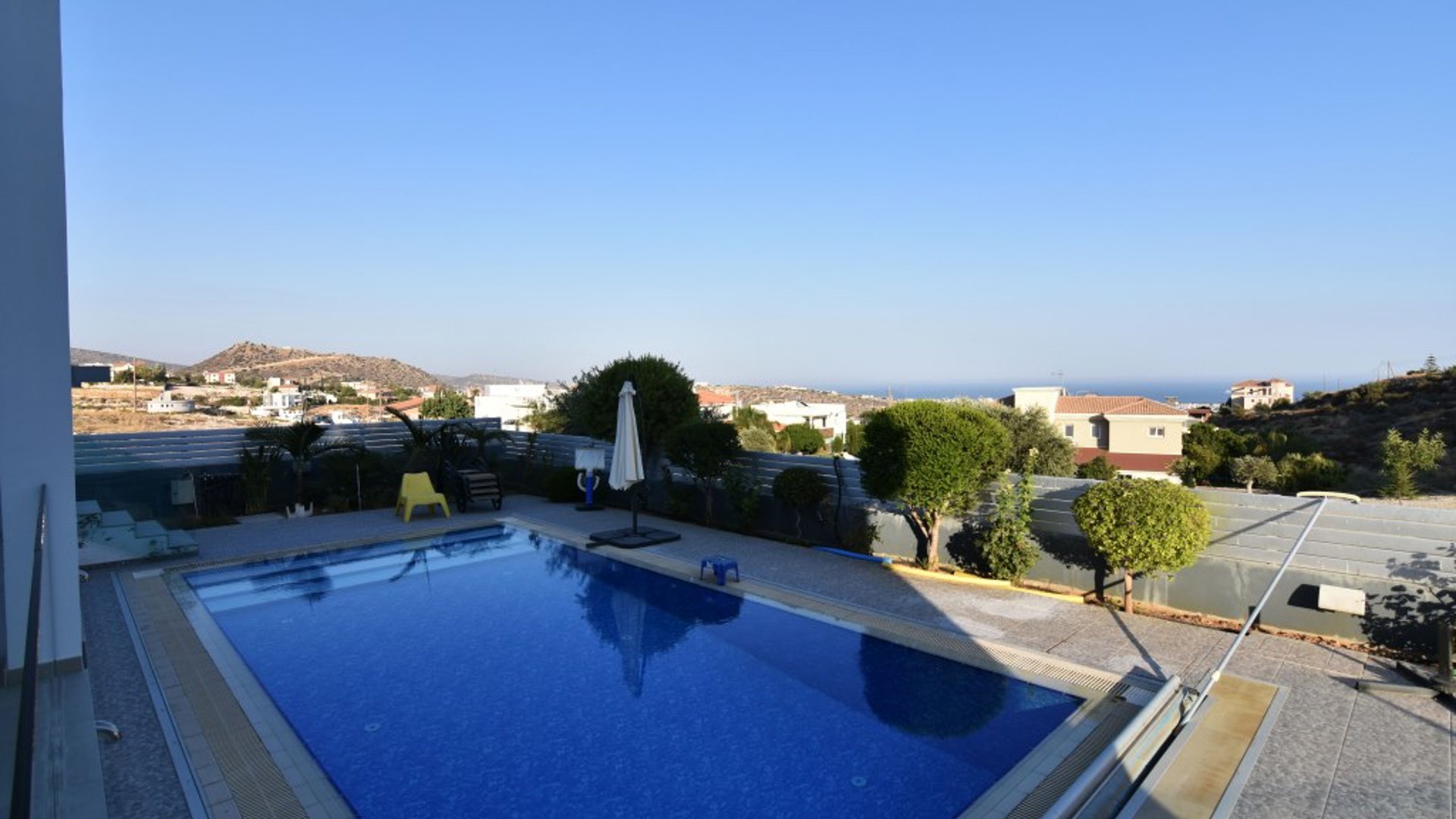 4 bedrooms Villa in Limassol, Cyprus No. 25713