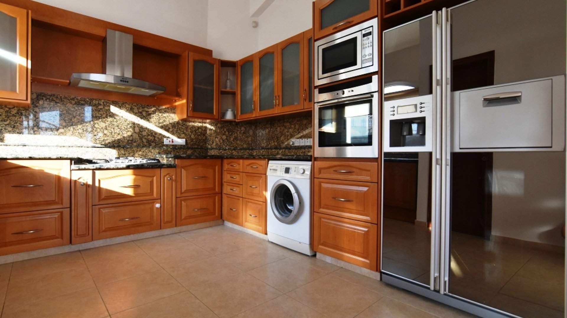 3 bedrooms Villa in Pissouri, Limassol, Cyprus No. 25714