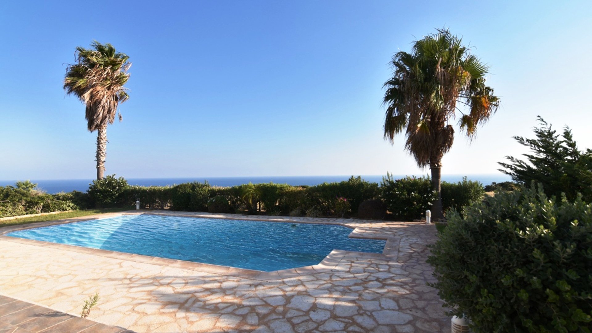 3 bedrooms Villa in Pissouri, Limassol, Cyprus No. 25714