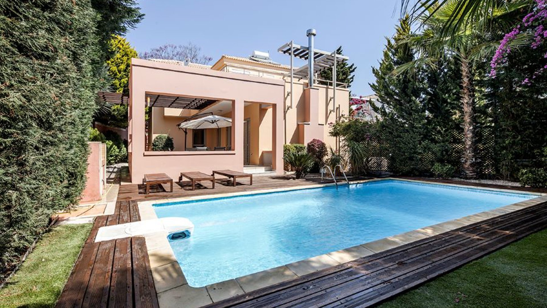 3 bedrooms Villa in Limassol, Cyprus No. 25742
