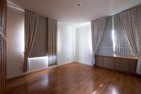 372m2 Villa in Nicosia,  No. 37918 11