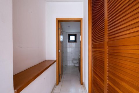 372m2 Villa in Nicosia,  No. 37918 4