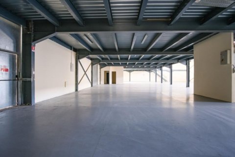 880m2 Local comercial en Nicosia,  No. 37923 12