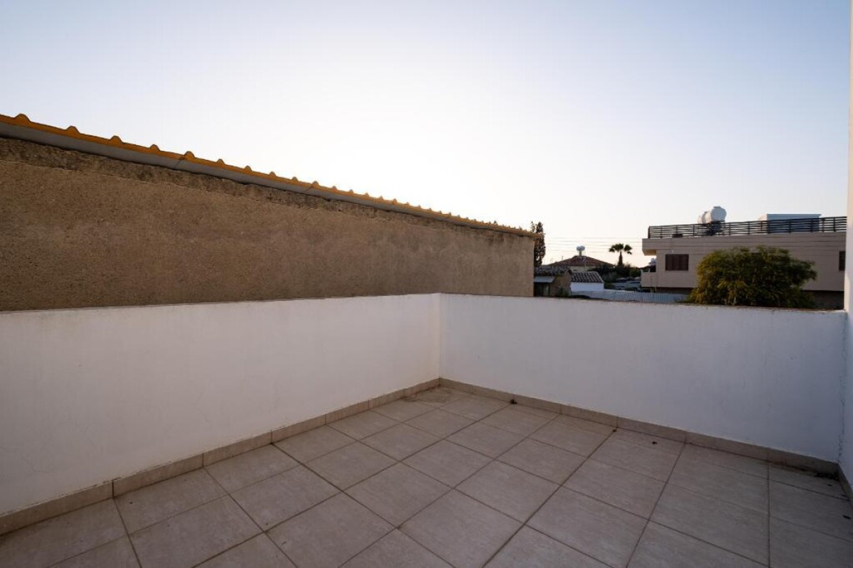 Propiedades en Nicosia, Chipre No. 37921