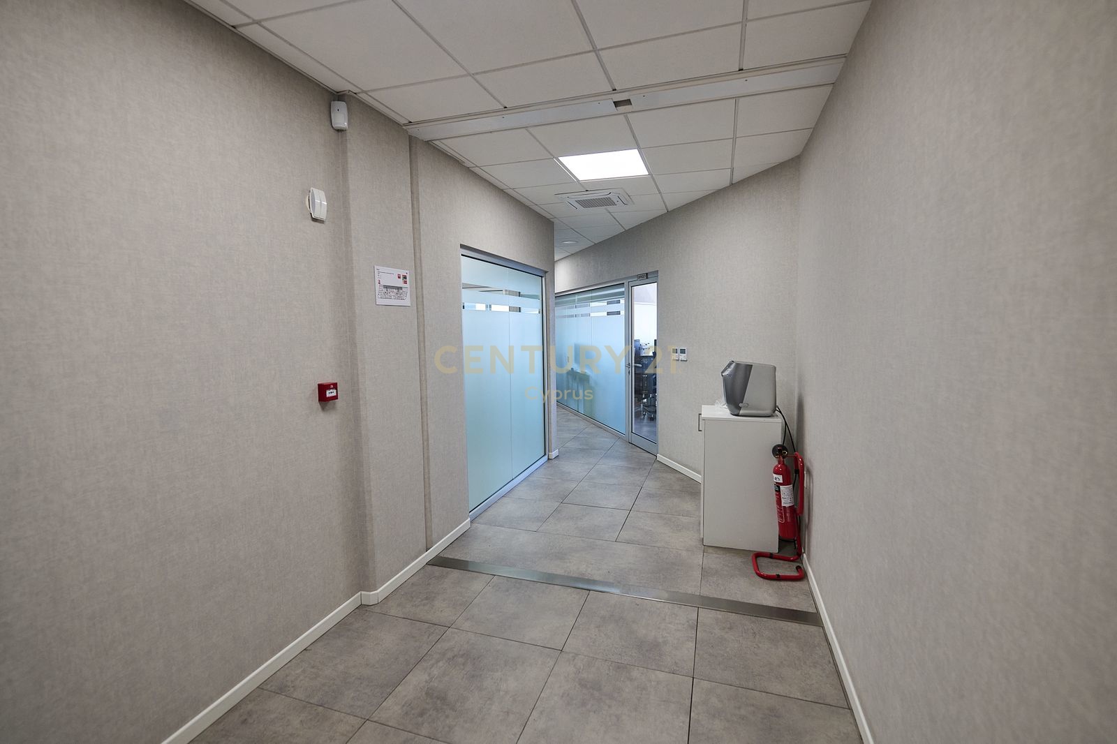 1710m2 Office in Limassol, Cyprus No. 55566