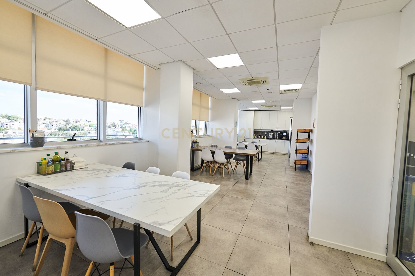 1710m2 Office in Limassol, Cyprus No. 55566