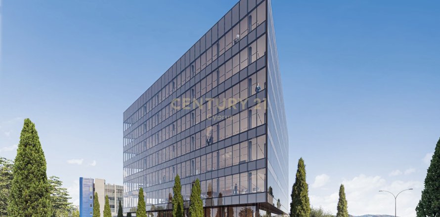 1032m2 Local comercial en Agios Athanasios, Limassol, No. 55564