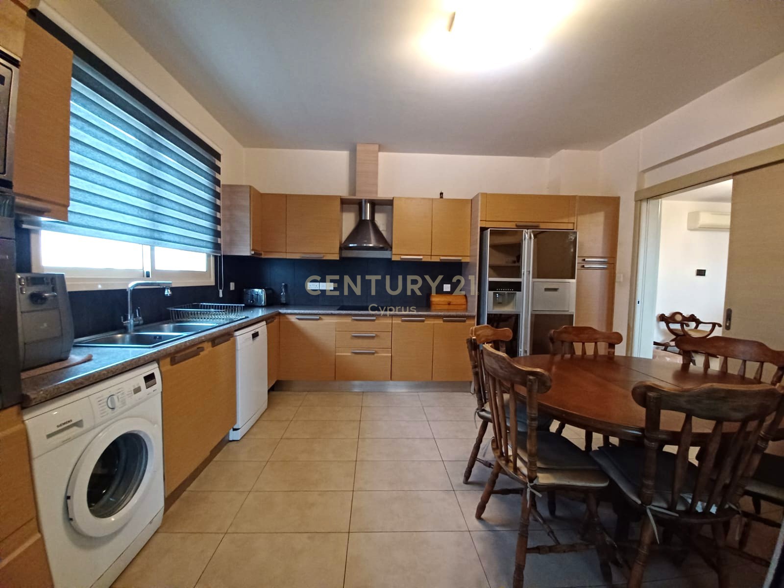 3 bedrooms Apartment in Limassol, Cyprus No. 55504