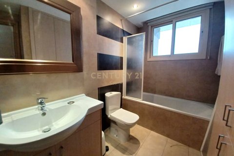 3 dormitorios Apartamento en Limassol,  No. 55504 10