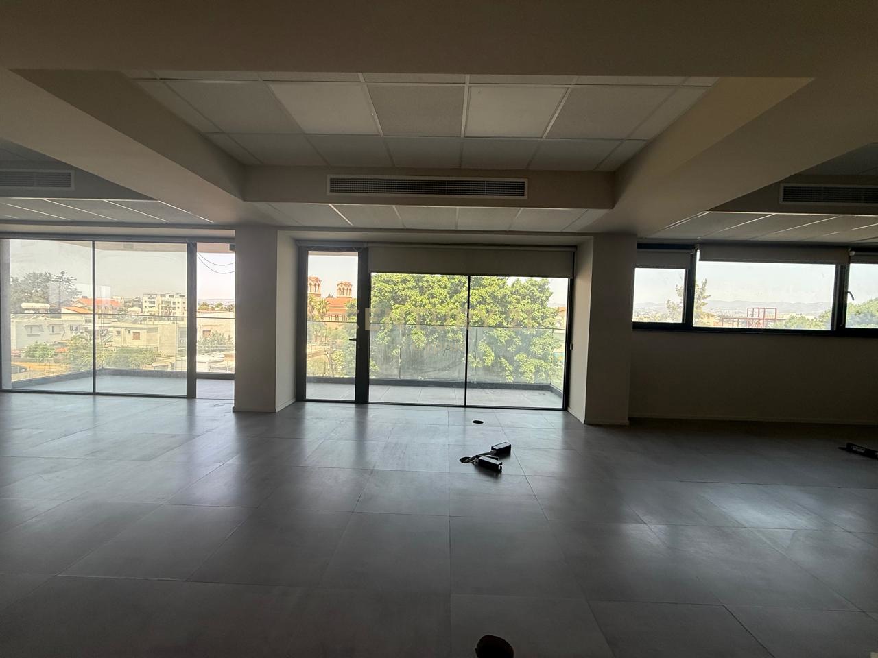550m2 Office in Zakaki, Limassol, Cyprus No. 55765