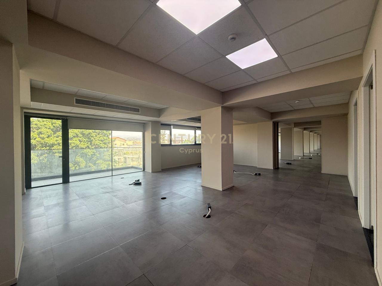 550m2 Office in Zakaki, Limassol, Cyprus No. 55765