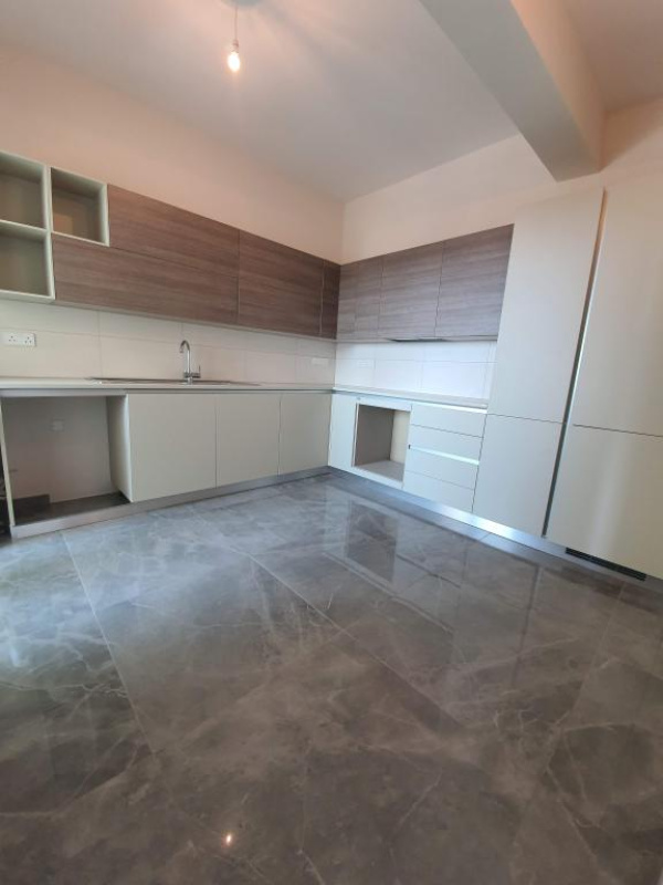 3 bedrooms Apartment in Limassol, Cyprus No. 38609