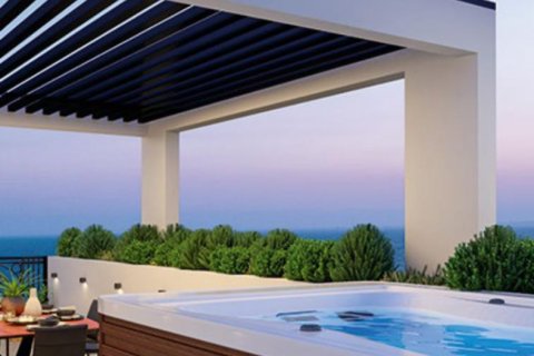 4 bedrooms Apartment in Limassol,  No. 38613 7