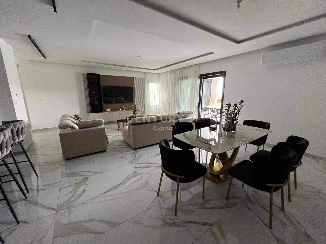 4 bedrooms Villa in Eptagonia, Limassol, Cyprus No. 53480