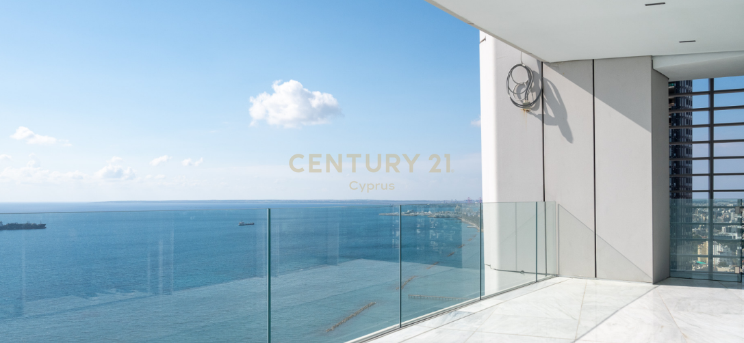 4 bedrooms Apartment in Limassol, Cyprus No. 53481