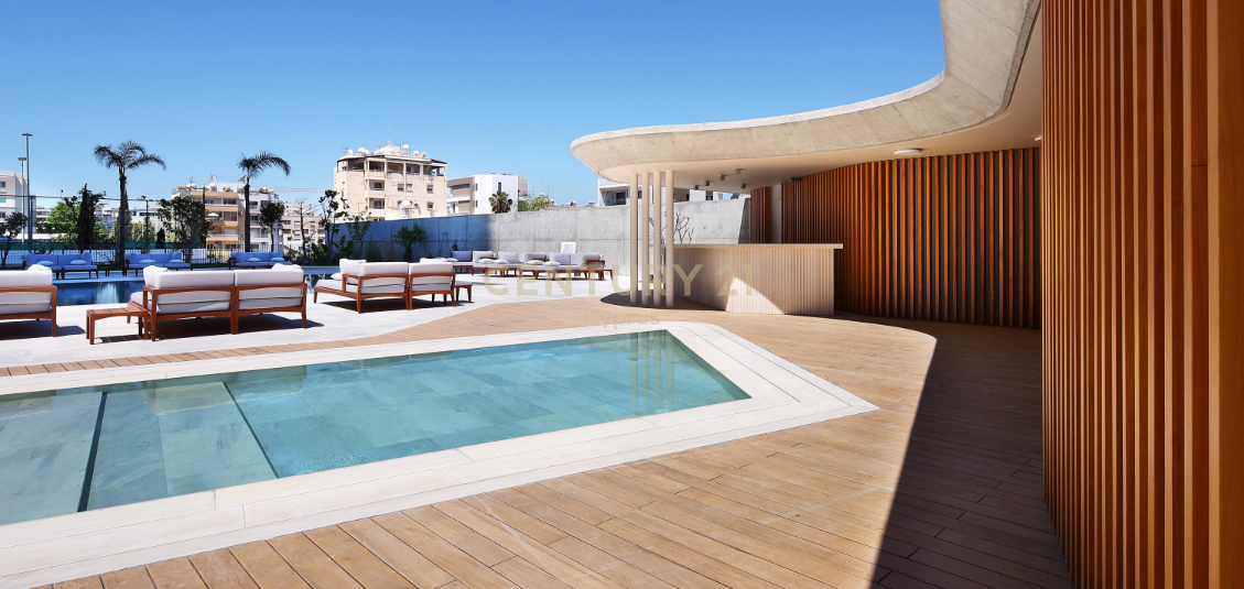 4 bedrooms Apartment in Limassol, Cyprus No. 53481