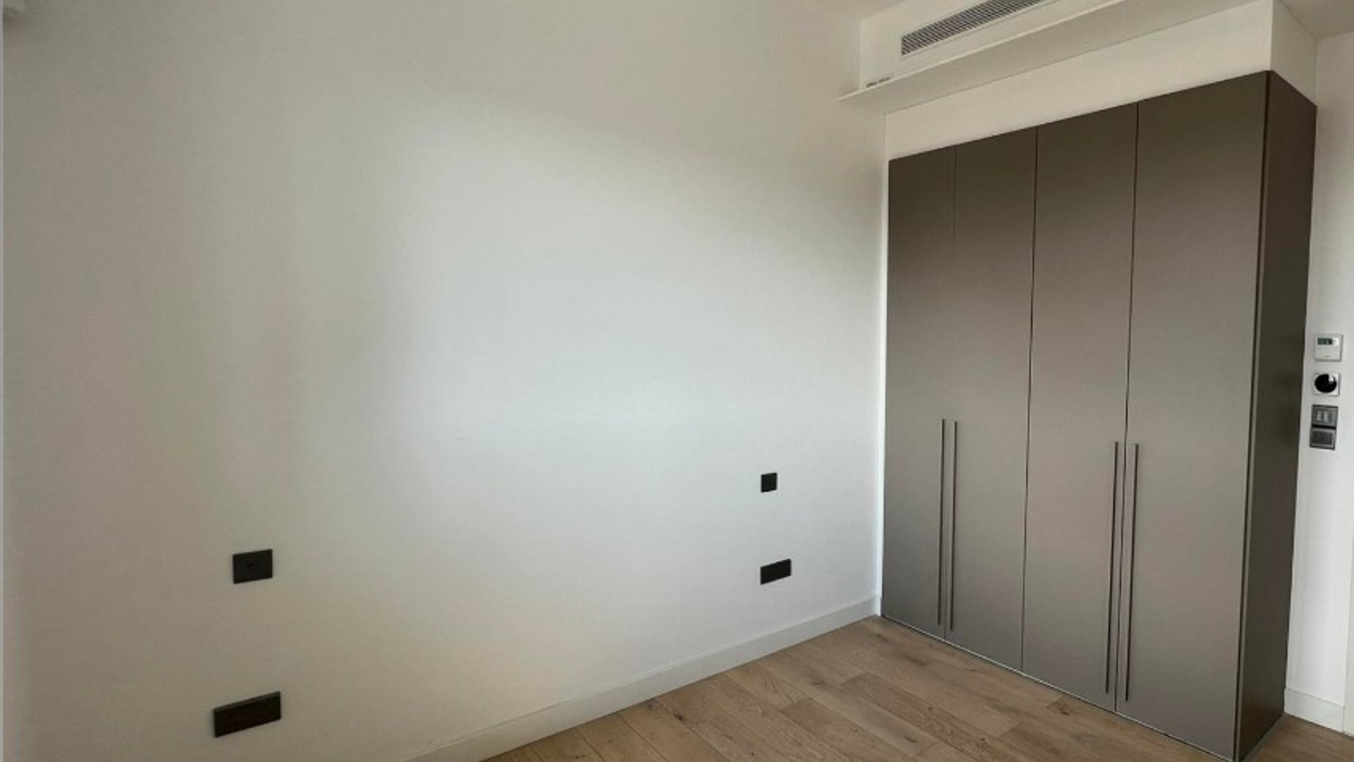 3 bedrooms Penthouse in Neapolis, Limassol, Cyprus No. 30182