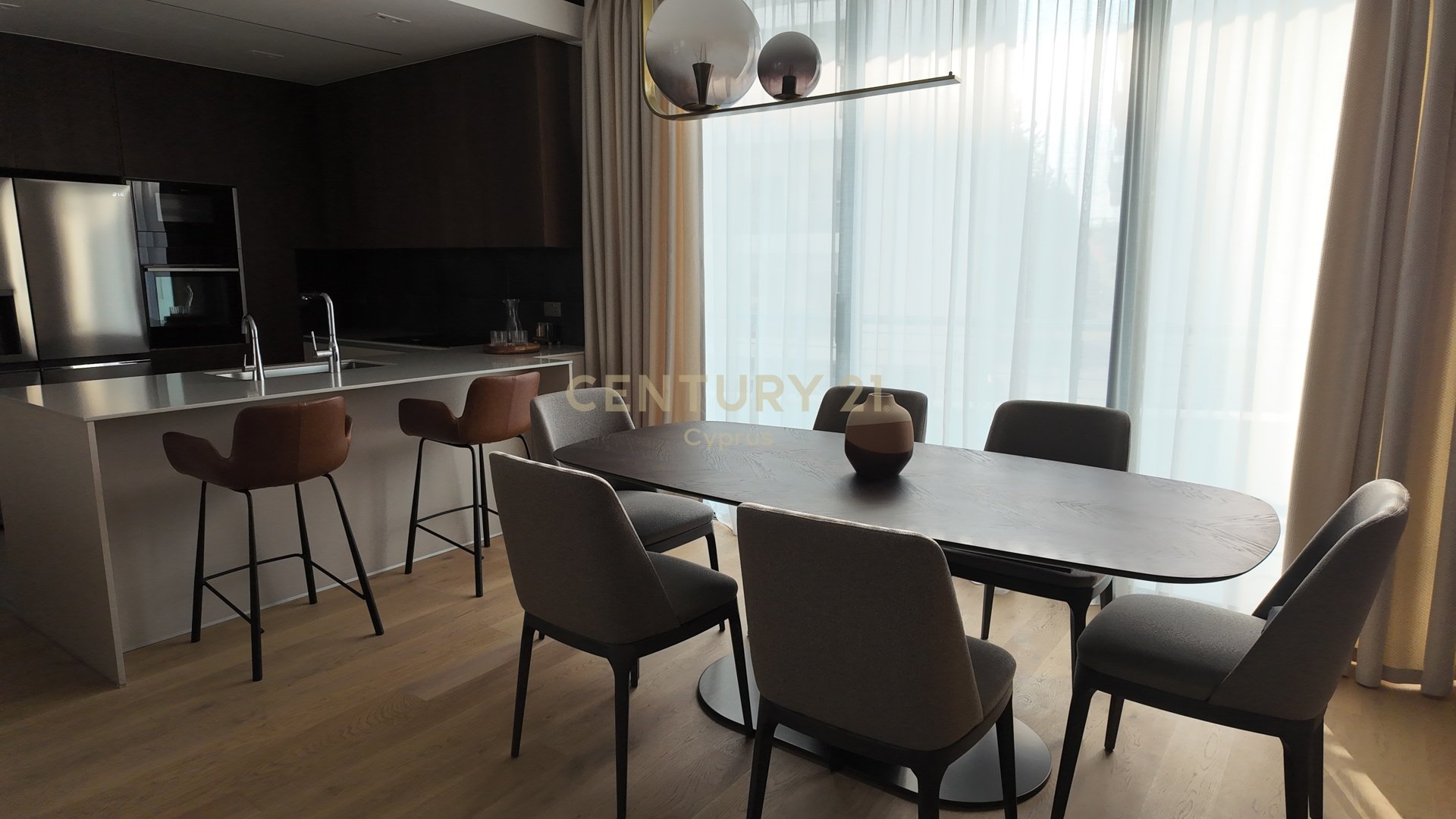 3 bedrooms Penthouse in Limassol, Cyprus No. 53776