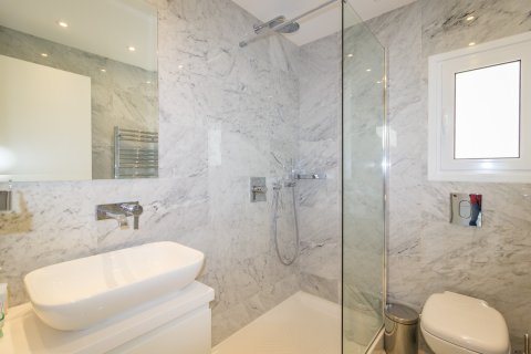 3 chambres Villa à Limassol,  No. 49646 10