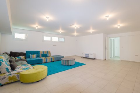 3 chambres Villa à Limassol,  No. 49646 7