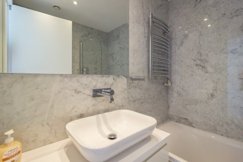 3 chambres Villa à Limassol,  No. 49646 12