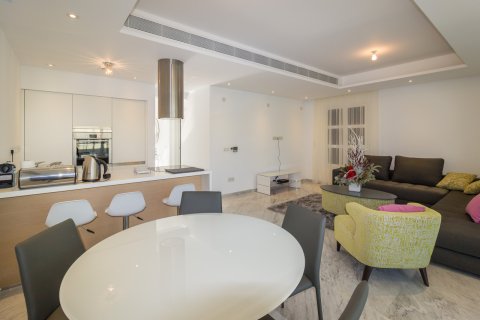 3 chambres Villa à Limassol,  No. 49645 10
