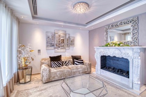 3 bedrooms Villa in Limassol,  No. 49644 13