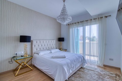 3 bedrooms Villa in Limassol,  No. 49644 5