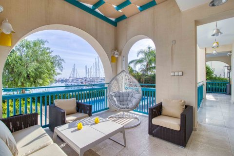 3 bedrooms Villa in Limassol,  No. 49644 19