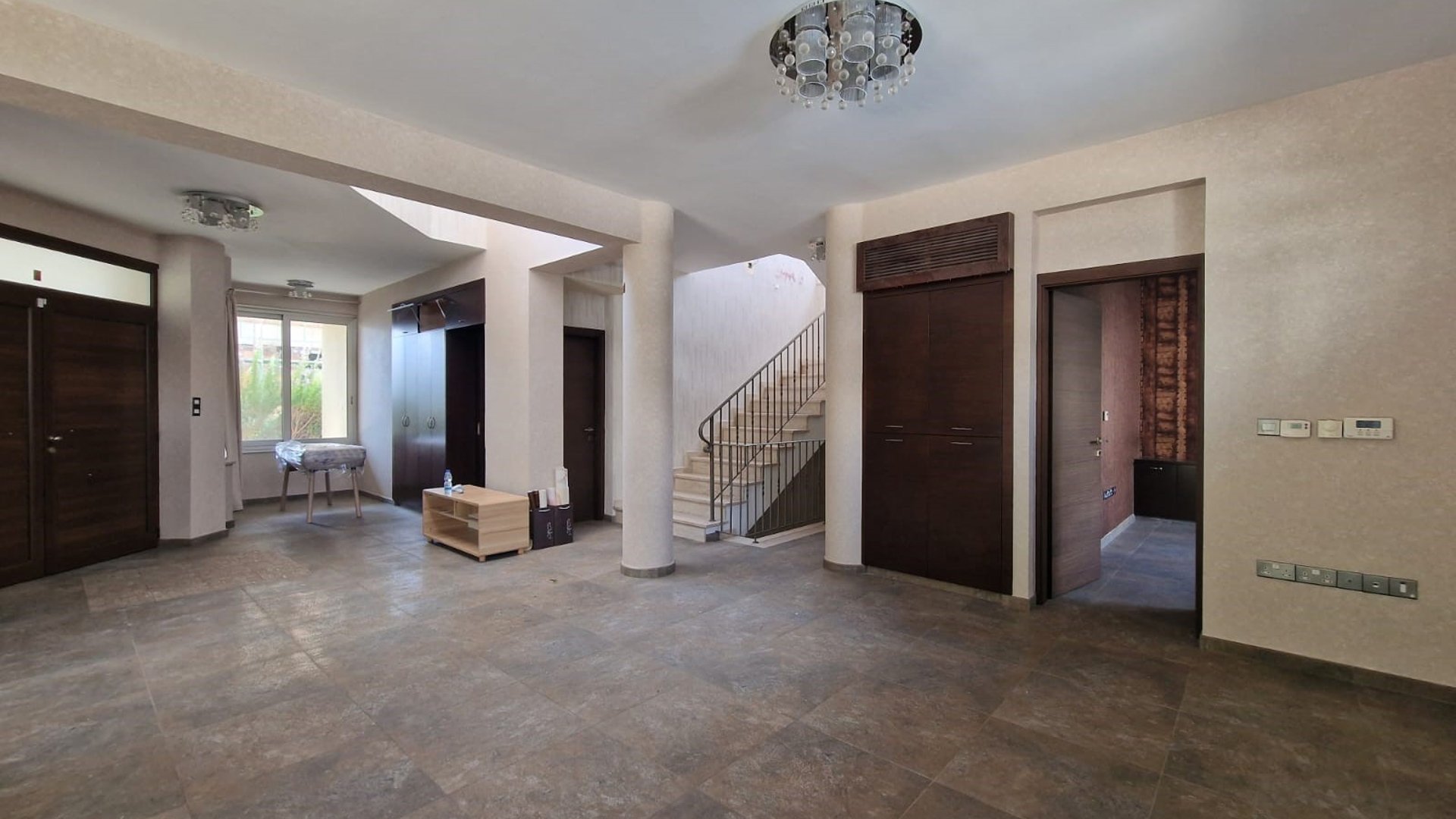 5 bedrooms Villa in Limassol, Cyprus No. 28917