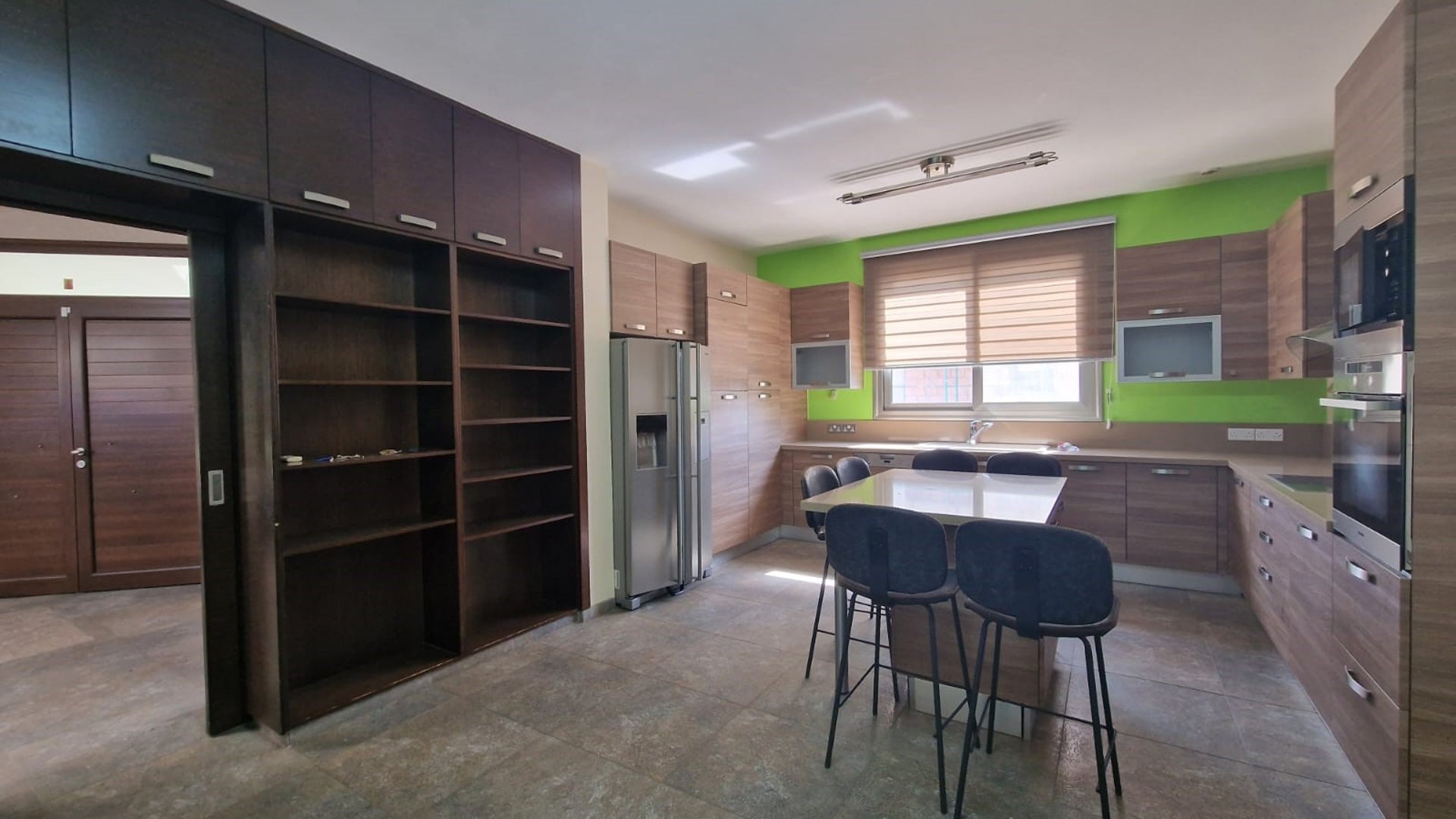 5 bedrooms Villa in Limassol, Cyprus No. 28917