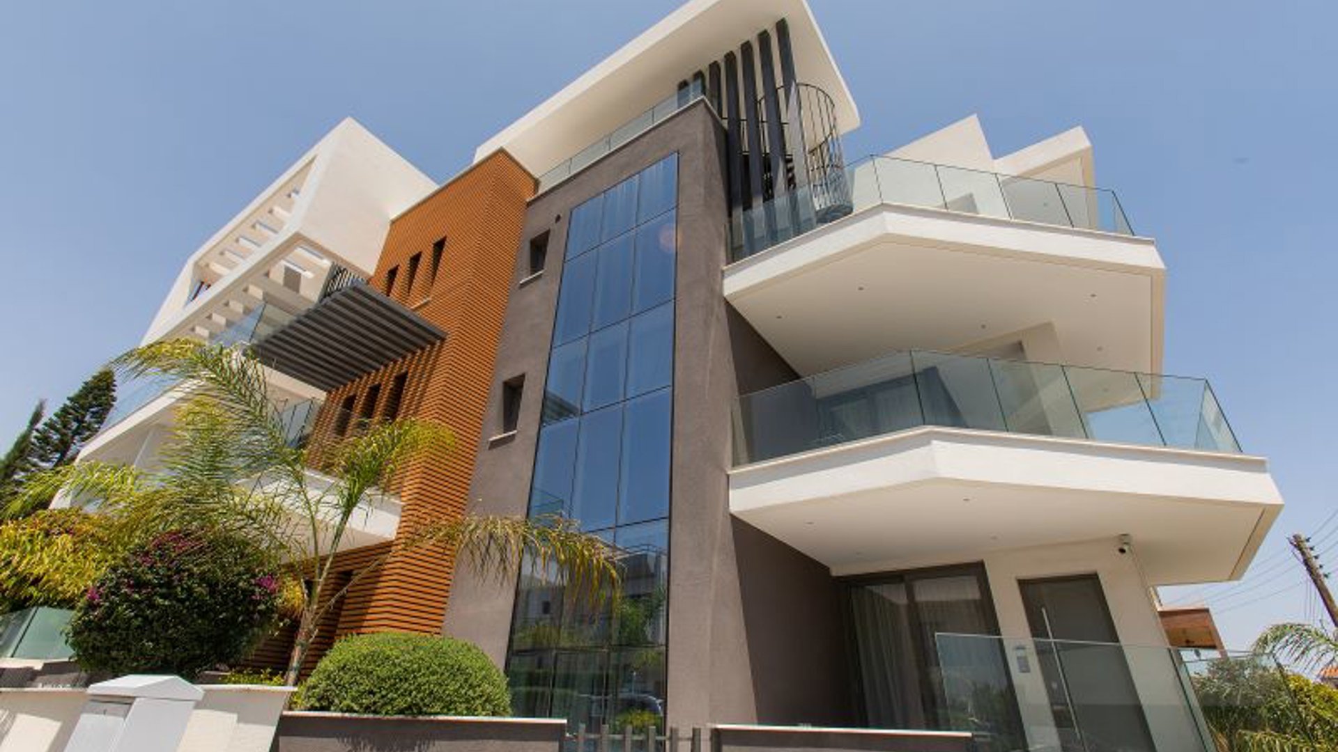 3 bedrooms Penthouse in Limassol, Cyprus No. 28916