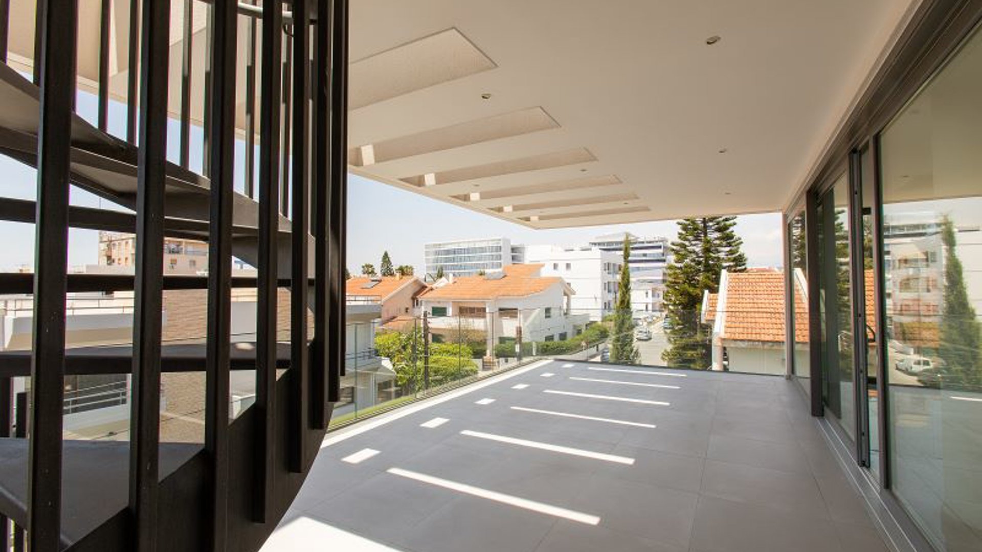 3 bedrooms Penthouse in Limassol, Cyprus No. 28916