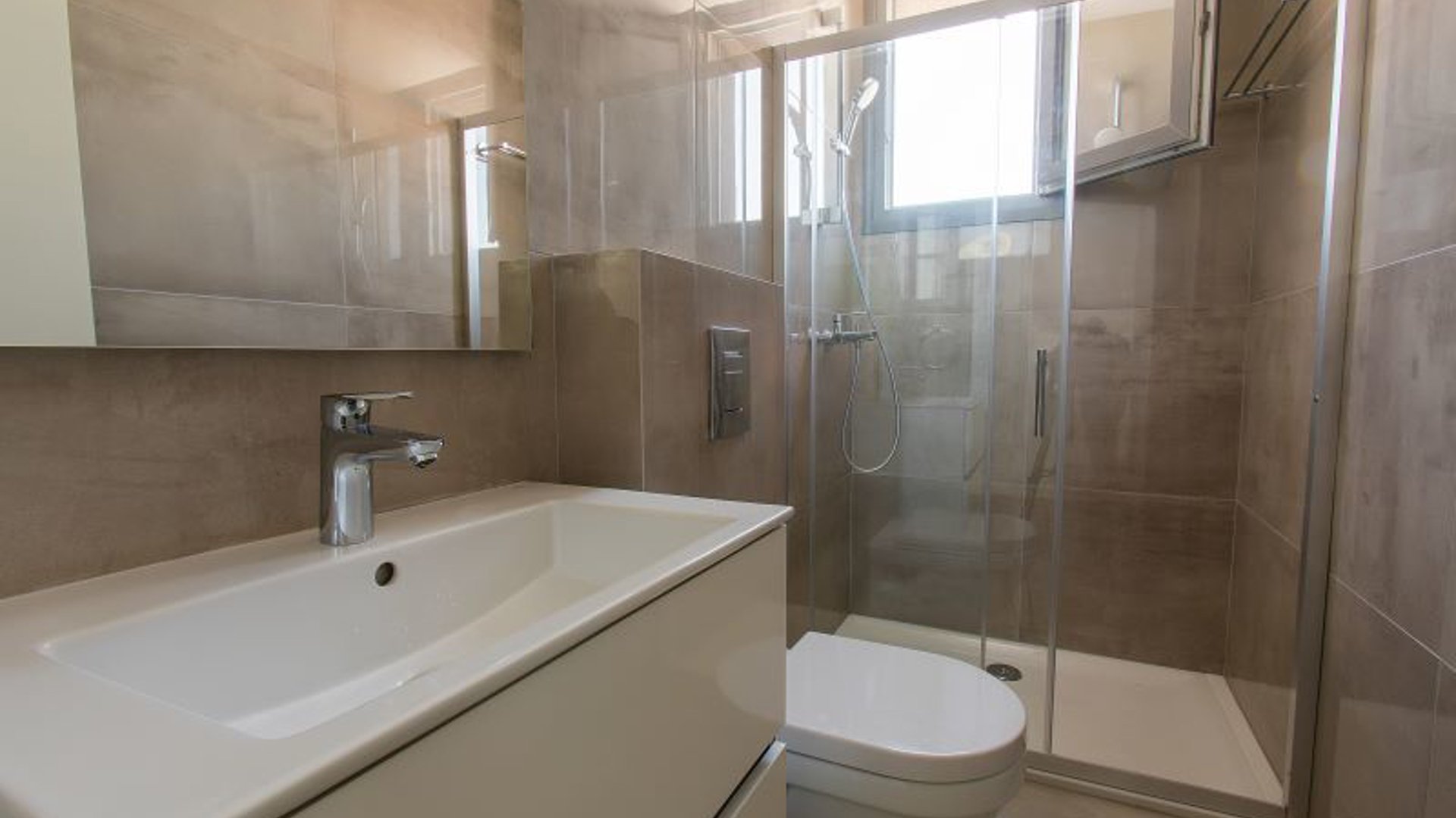 3 bedrooms Penthouse in Limassol, Cyprus No. 28916