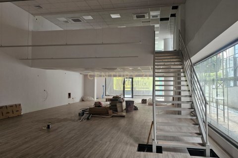Офис 680м2 в Лимассол, Лимасол,  № 53728 10