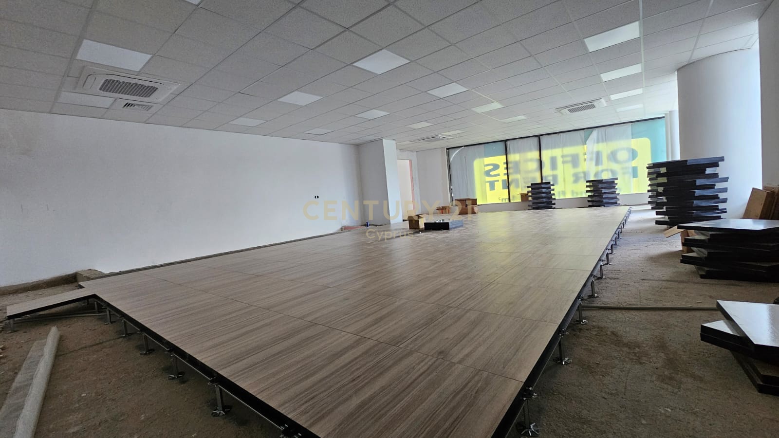 680m2 Office in Limassol, Cyprus No. 53728