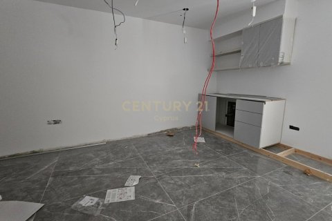 Офис 680м2 в Лимассол, Лимасол,  № 53728 7