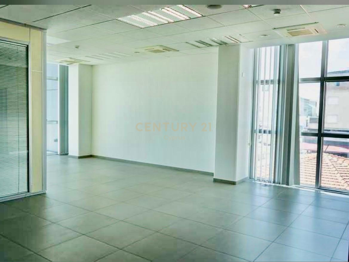 234m2 Office in Limassol, Cyprus No. 53727